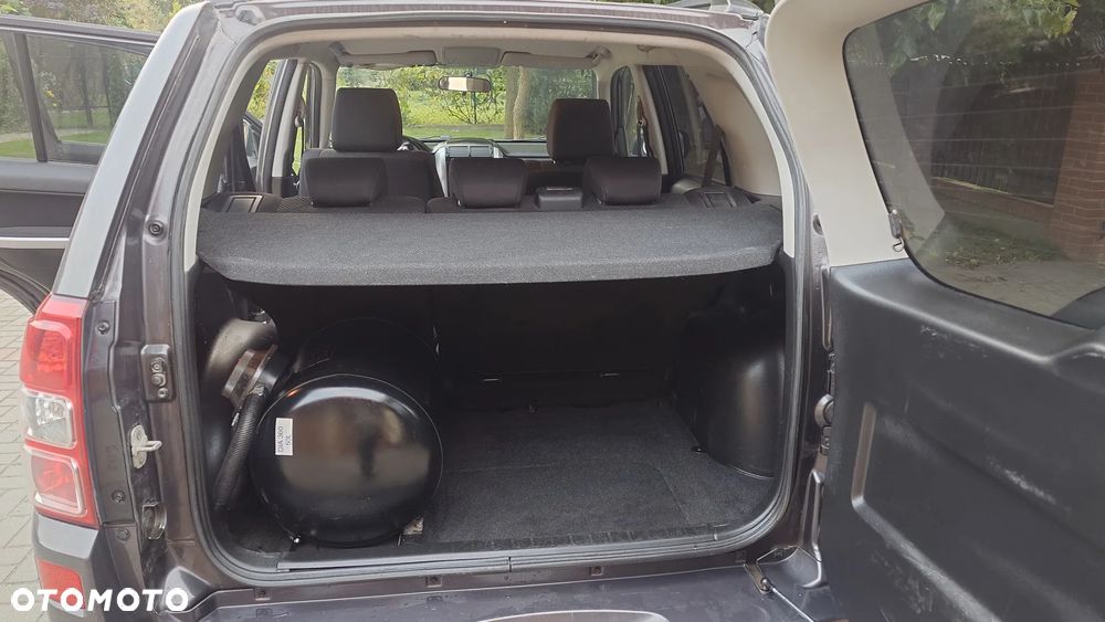 Suzuki Grand Vitara 2.4 Elegance EU5 - 14