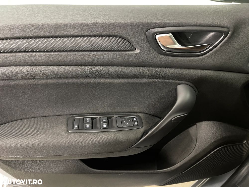 Renault Megane TCe 140 EDC GPF Equilibre - 19