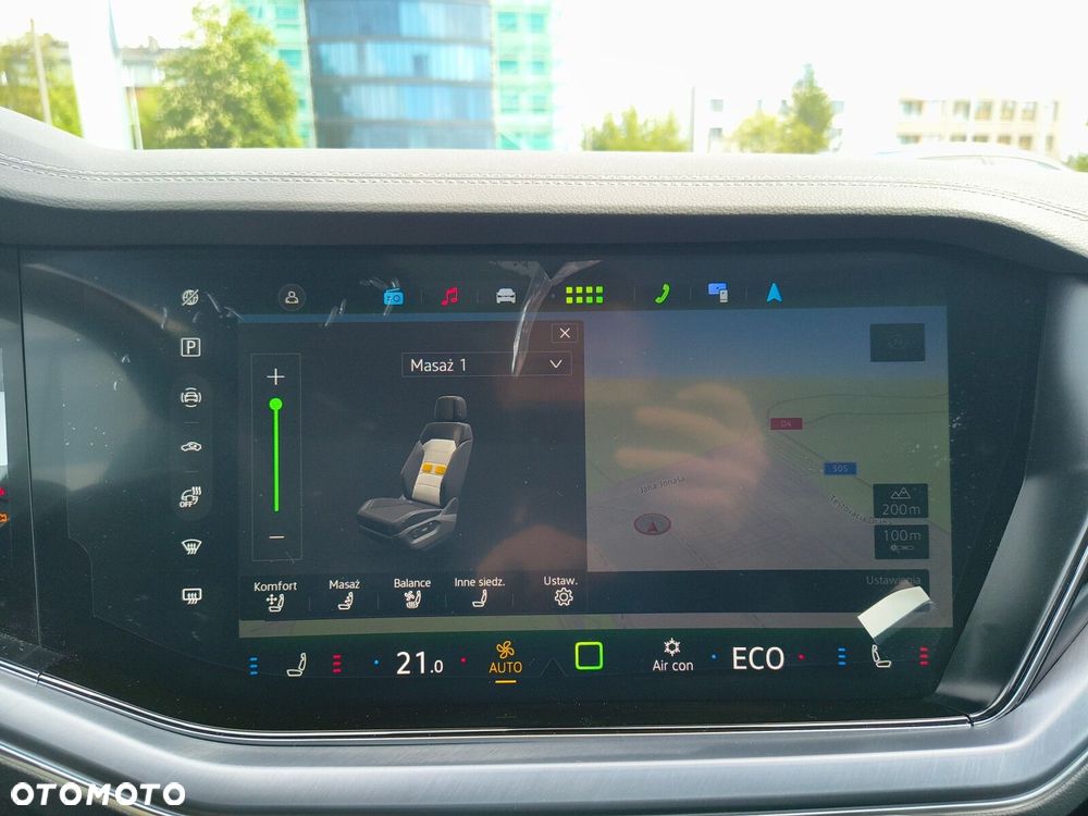 Volkswagen Touareg - 29