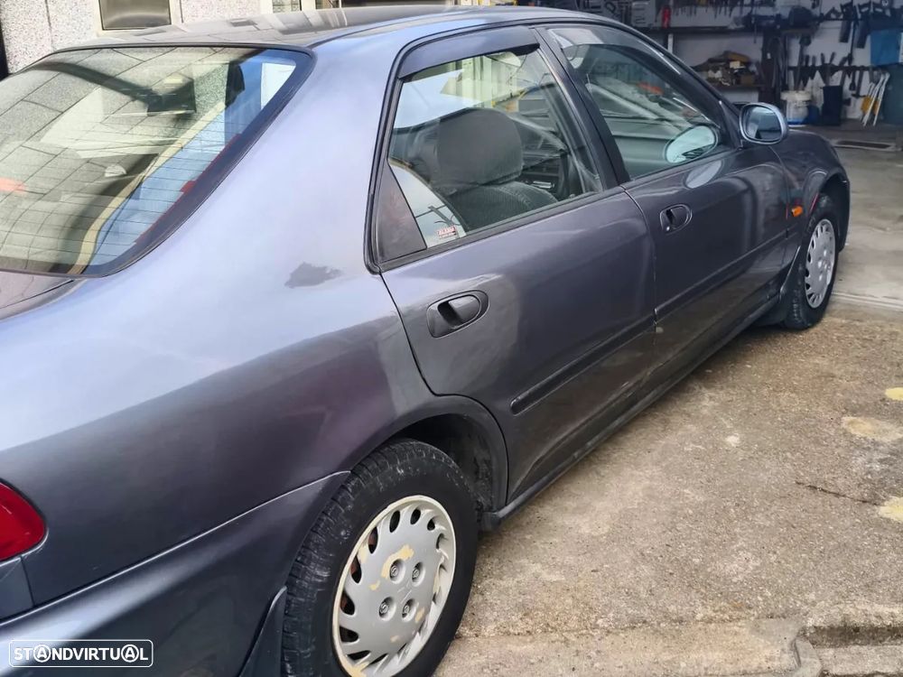 Honda Civic 1.5 LSi 16 V - 3