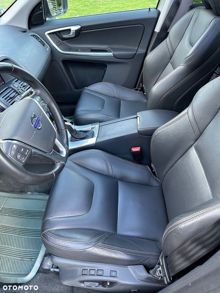 Volvo XC 60 - 3