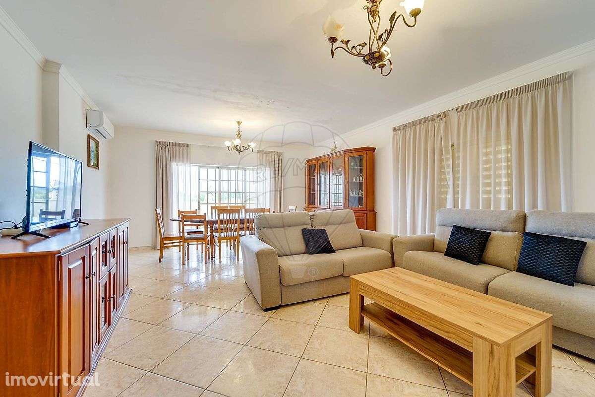 Moradia T12 para venda - Grande imagem: 4/50