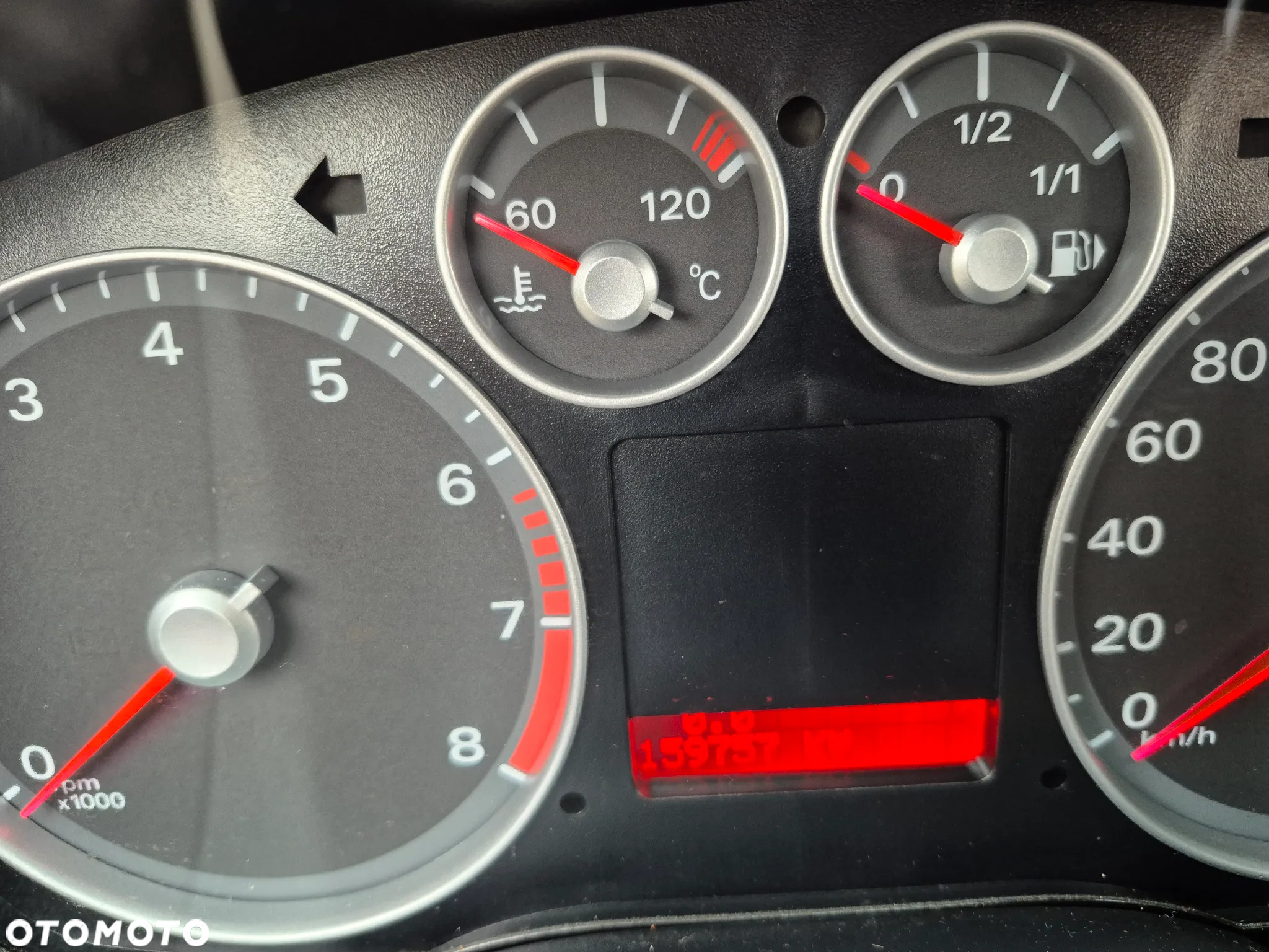 Ford Focus 1.8 Ghia - 16