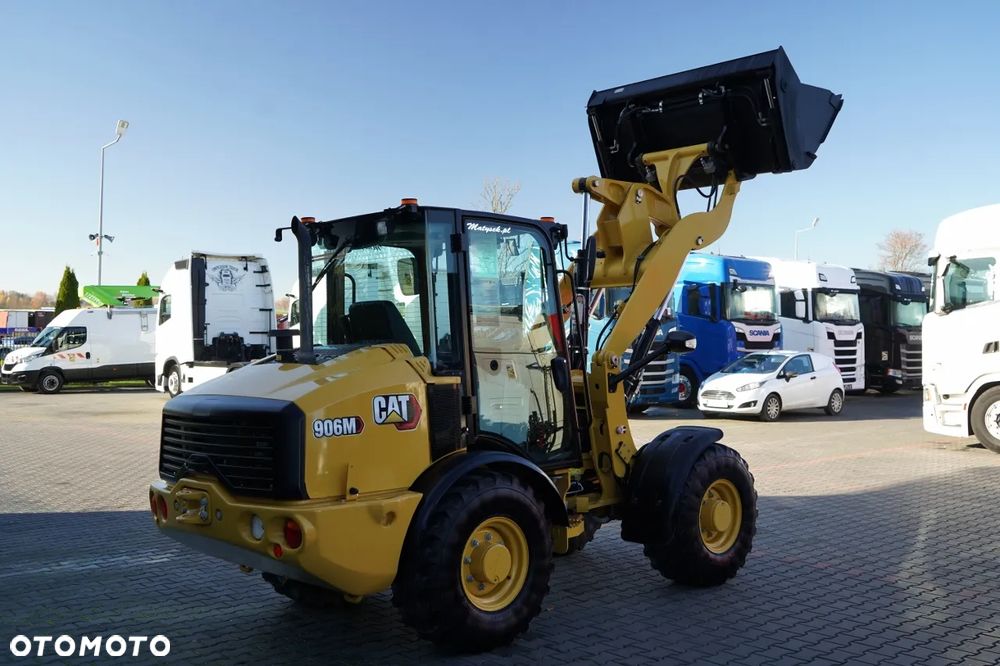 Caterpillar 906M / ŁADOWARKA KOŁOWA / 2020 ROK / ŁYŻKA SZCZĘKOWA / - 9