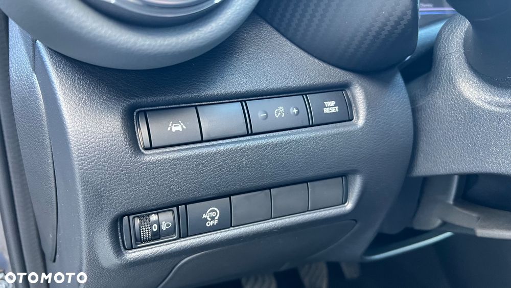 Nissan Juke 1.0 DIG-T Tekna - 12