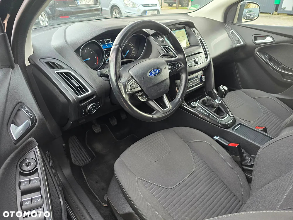 Ford Focus 1.5 EcoBlue SCR Titanium - 25