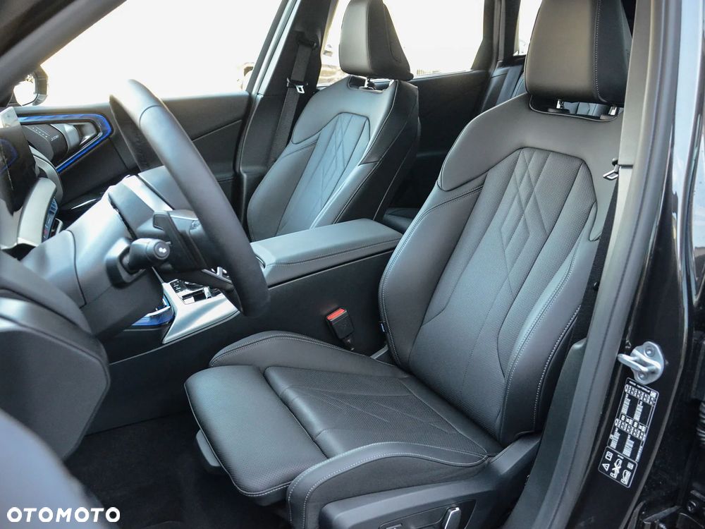 BMW X3 xDrive20d mHEV - 38