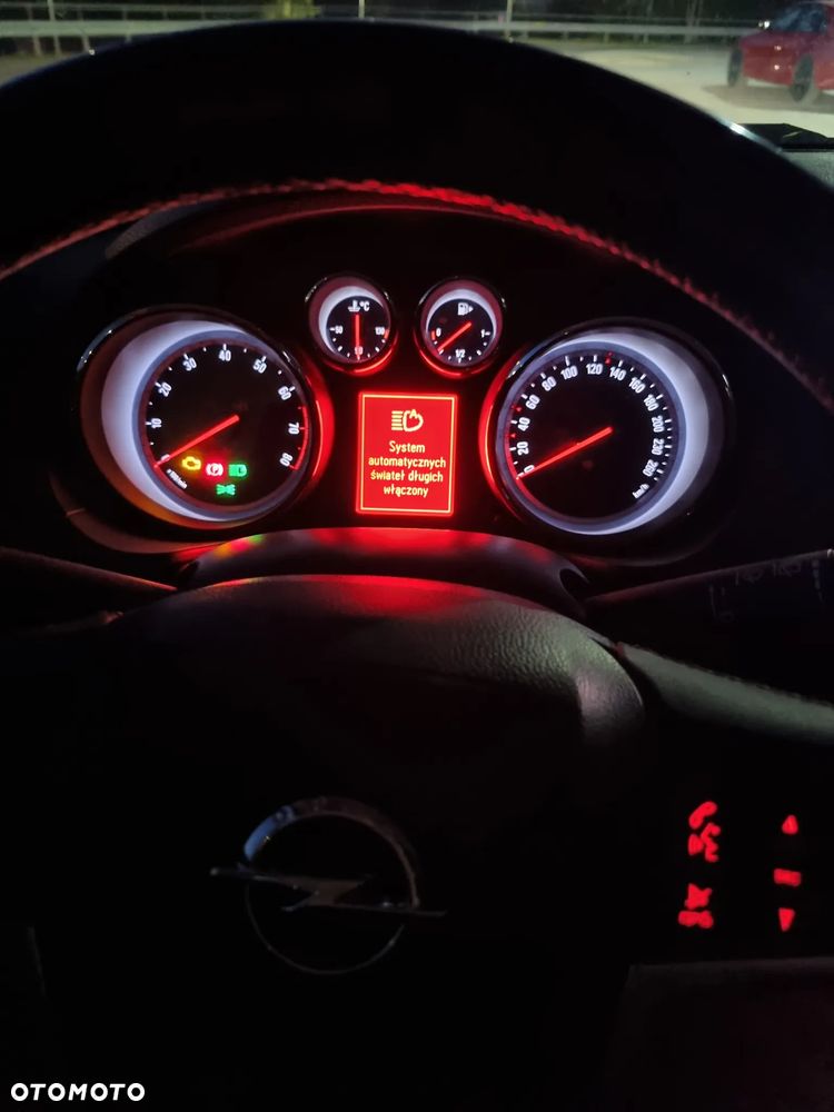 Opel Insignia 2.8 T V6 Cosmo 4x4 - 20