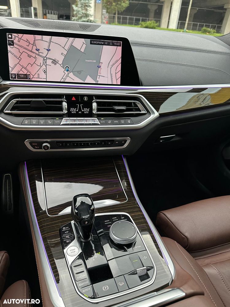 BMW X5 xDrive45e - 12