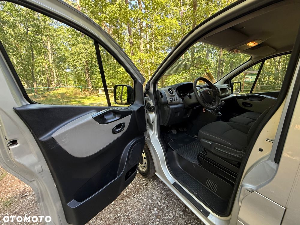Renault Trafic - 20