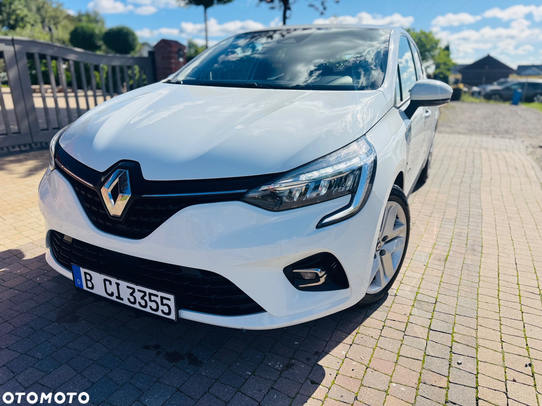 Renault Clio BLUE dCi 100 BUSINESS EDITION - 38