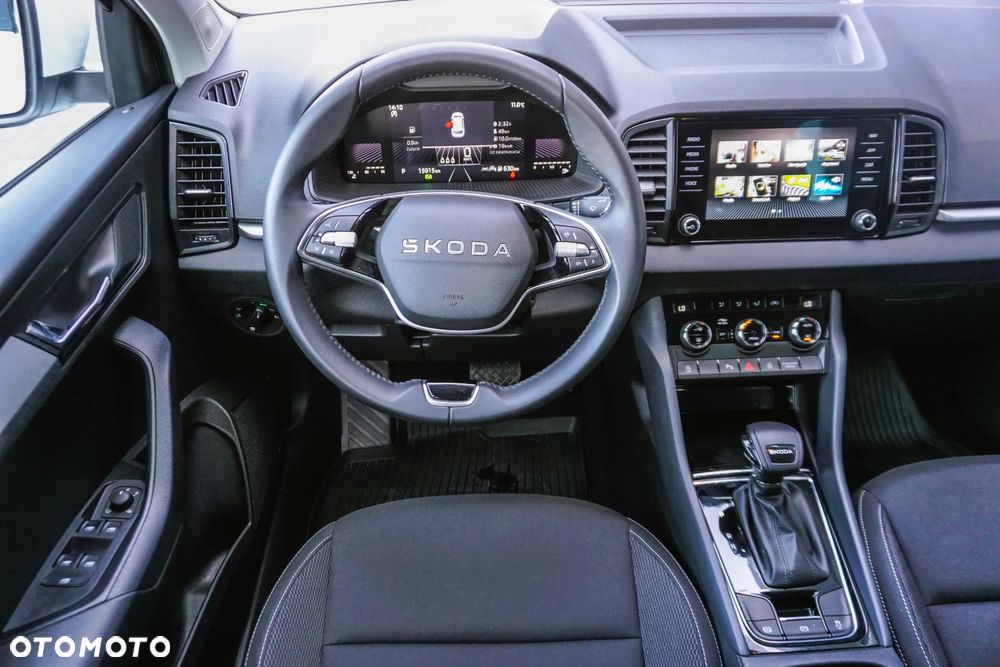 Skoda Karoq 1.5 TSI ACT Selection DSG - 37