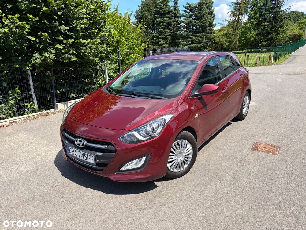 Hyundai i30 blue 1.4 Passion - 1