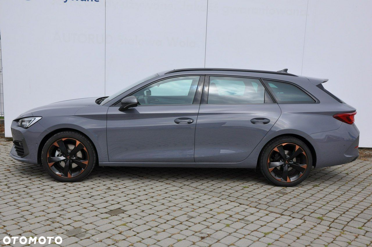 Cupra Leon Sportstourer - 3