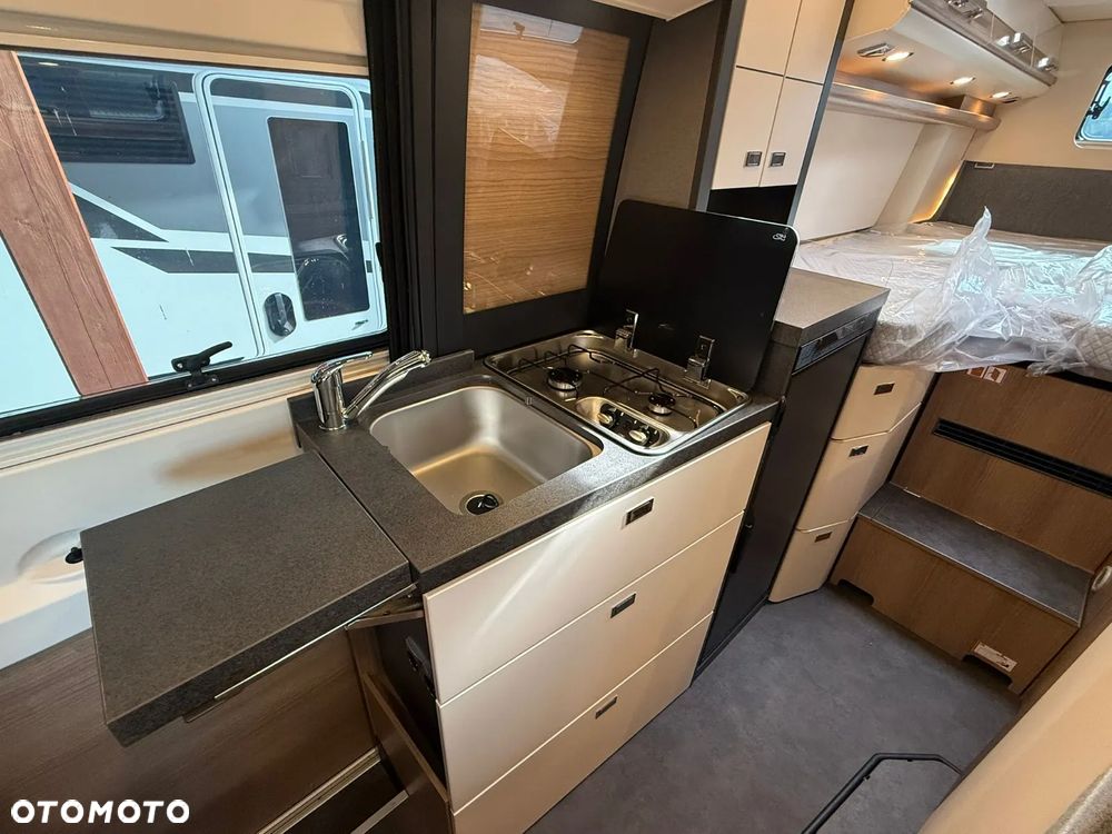 Carthago Malibu Genius 641 LE 4x4 - 12