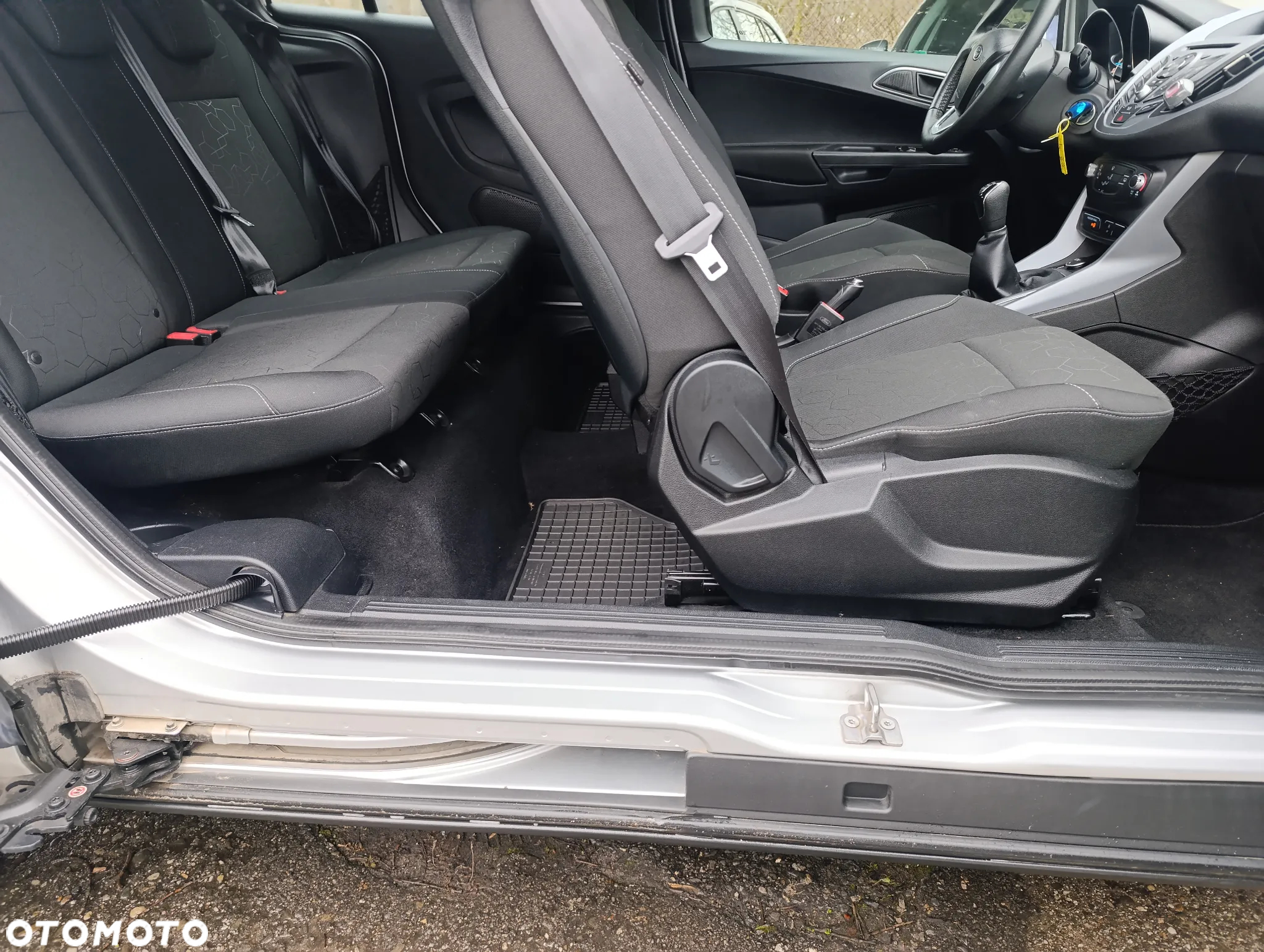 Ford B-MAX 1.5 TDCi Titanium EU6 - 11