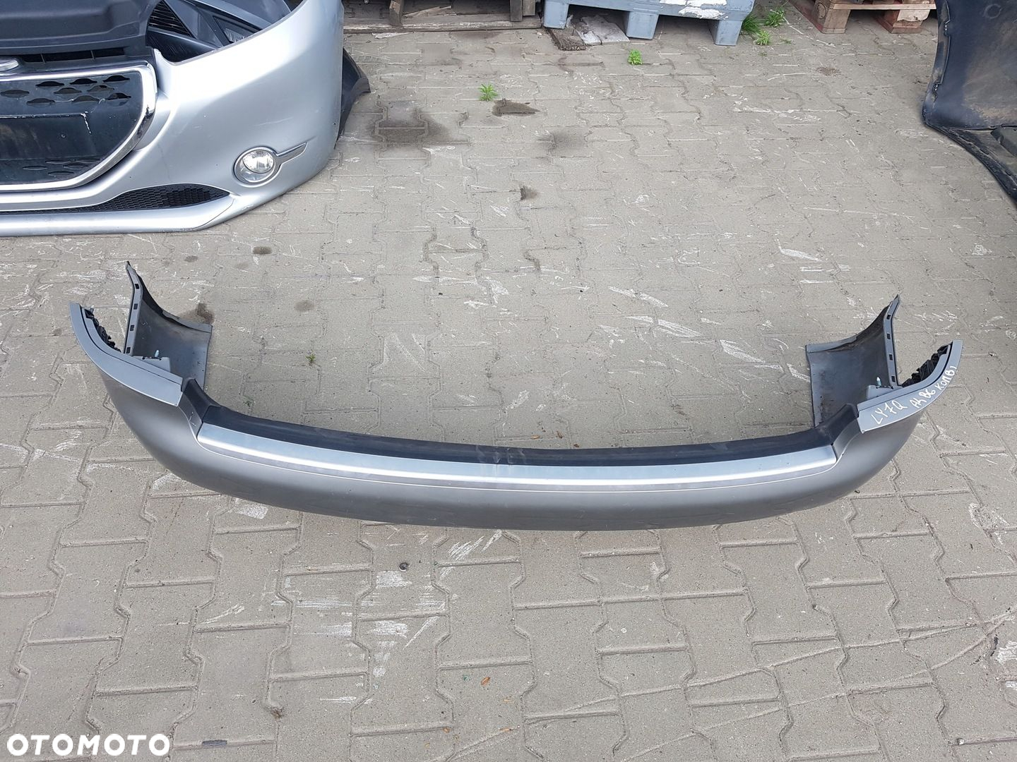 AUDI A4 B6 00-04r KOMBI ZDERZAK TYŁ LY7Q - 4