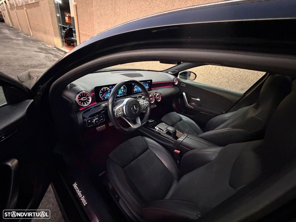 Mercedes-Benz A 180 2018 photo 5