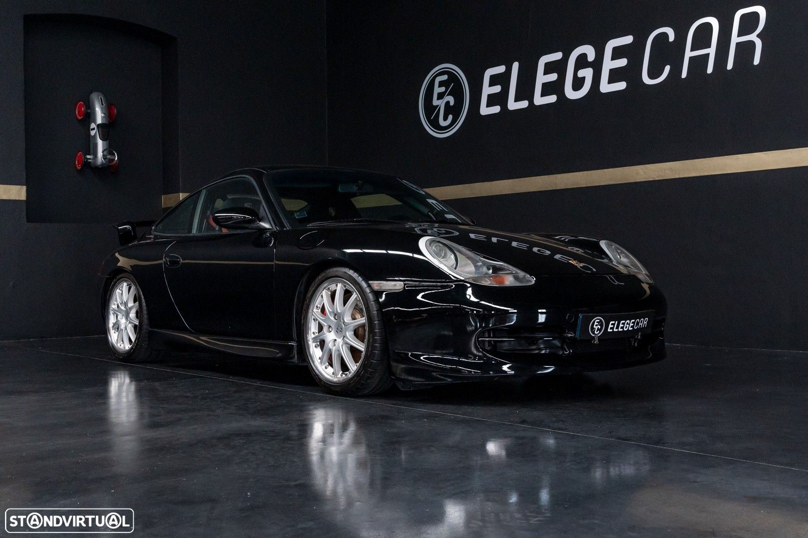 Porsche 911 Série F - 2