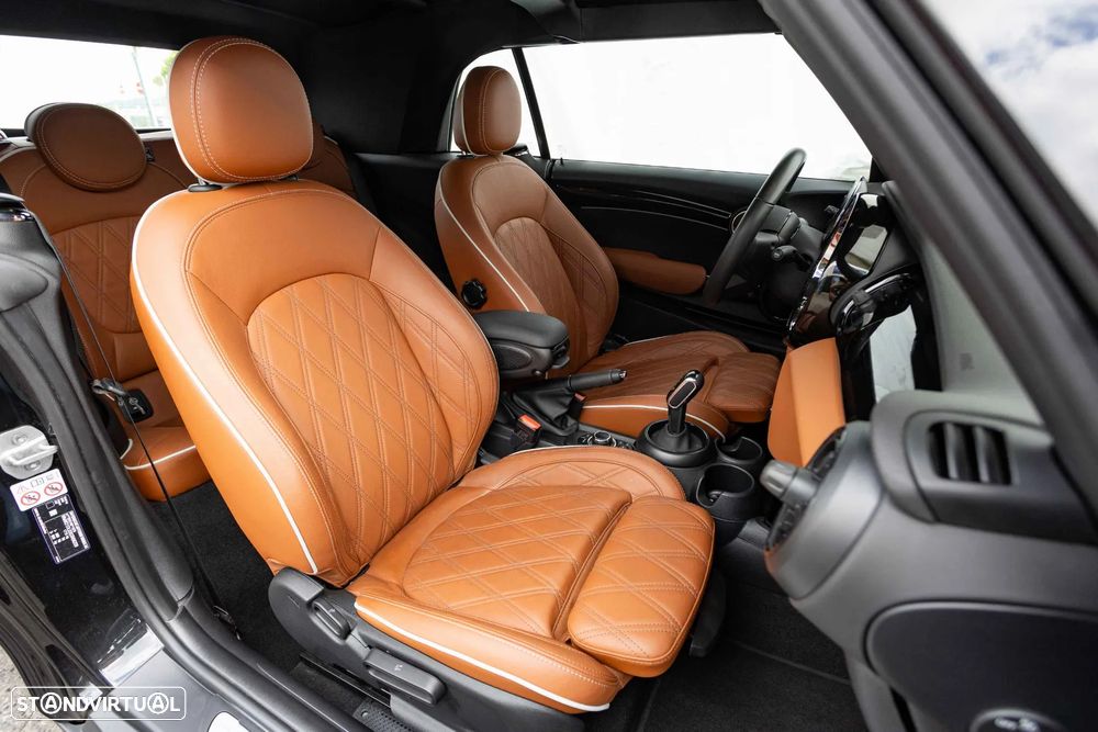 MINI Cabrio Cooper Premium Extra Classic Auto - 42