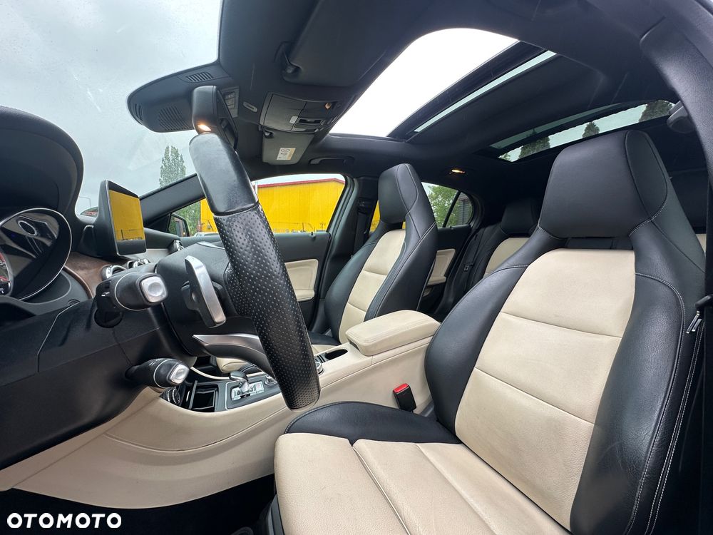 Mercedes-Benz GLA AMG 45 4Matic AMG Speedshift 7G-DCT - 19
