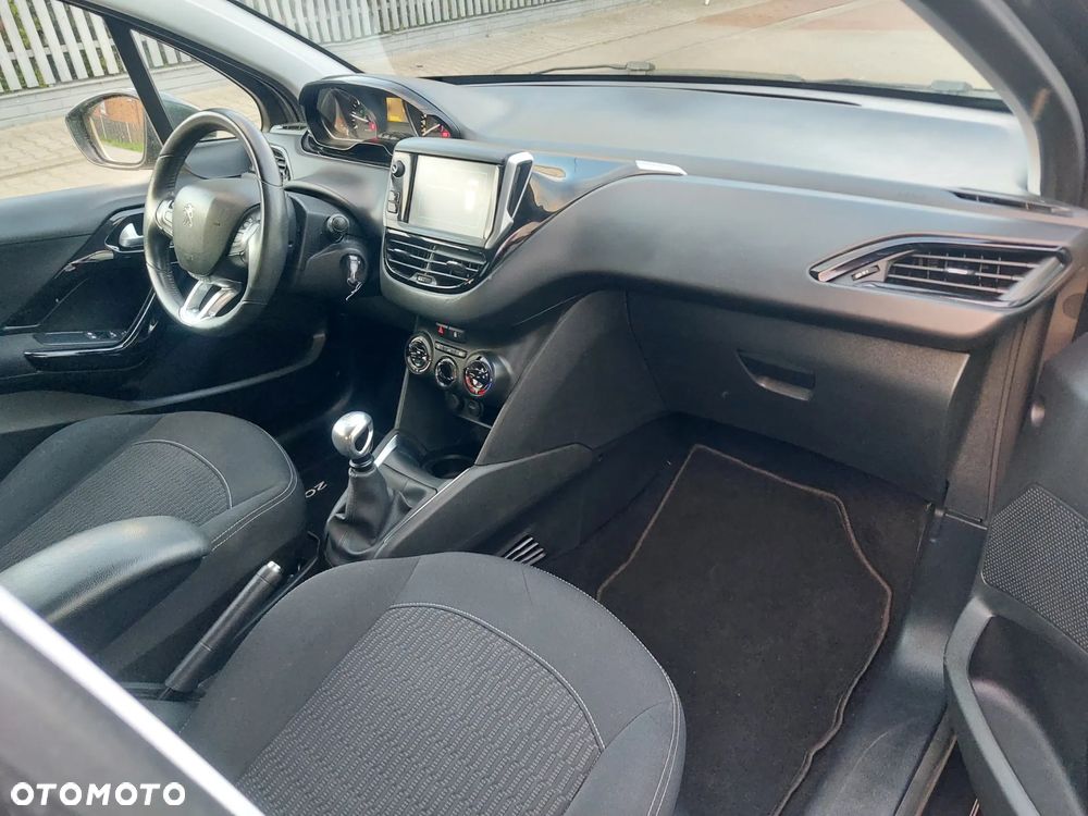 Peugeot 208 BlueHDi 100 Active Pack - 6