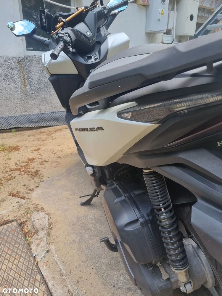Honda NSS - 5