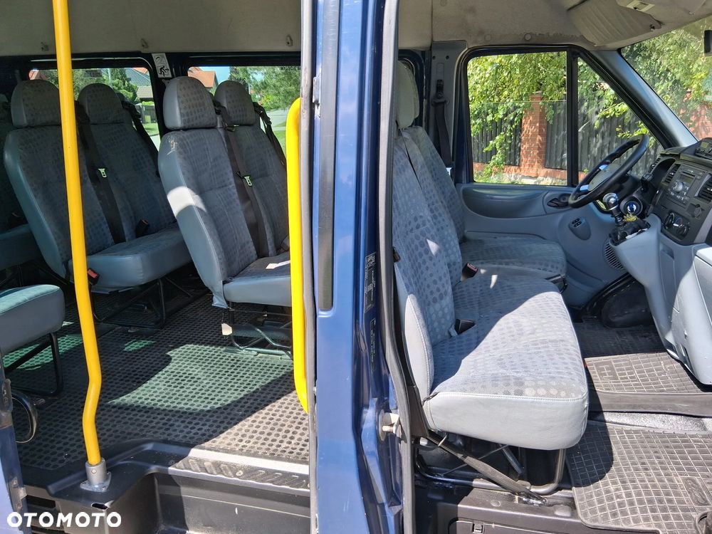 Ford Transit - 11