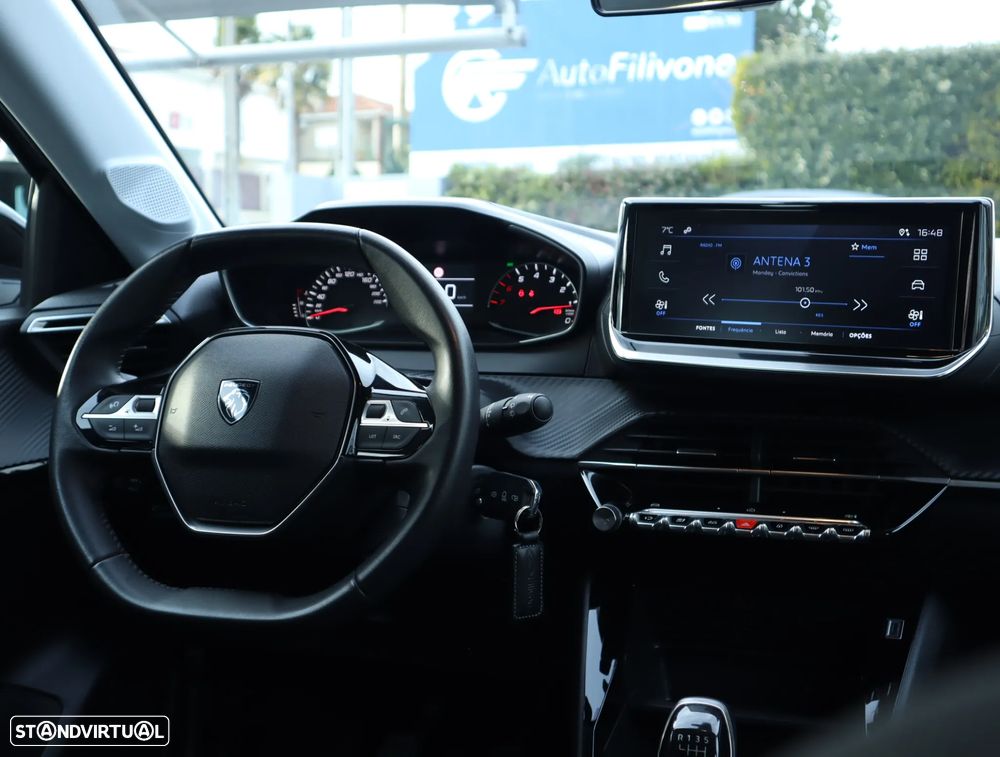 Peugeot 208 1.2 PureTech Active - 29