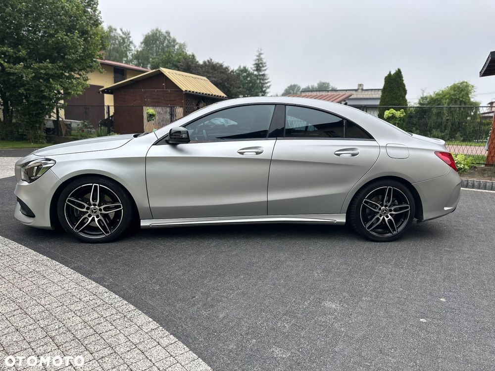 Mercedes-Benz CLA 250 7G-DCT - 16