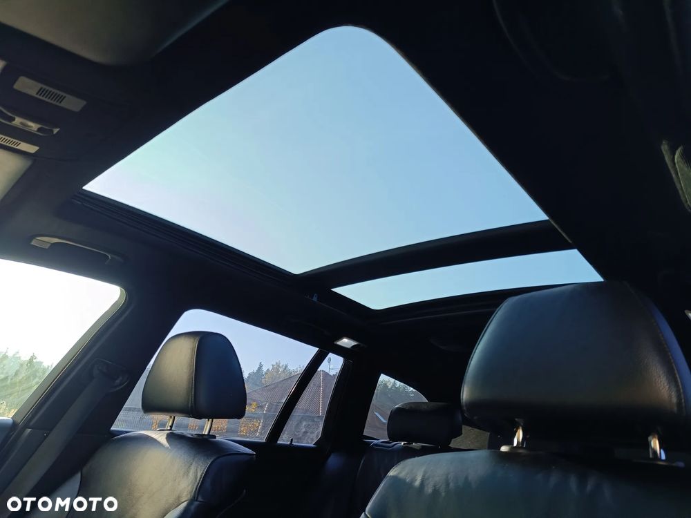 BMW Seria 5 - 34