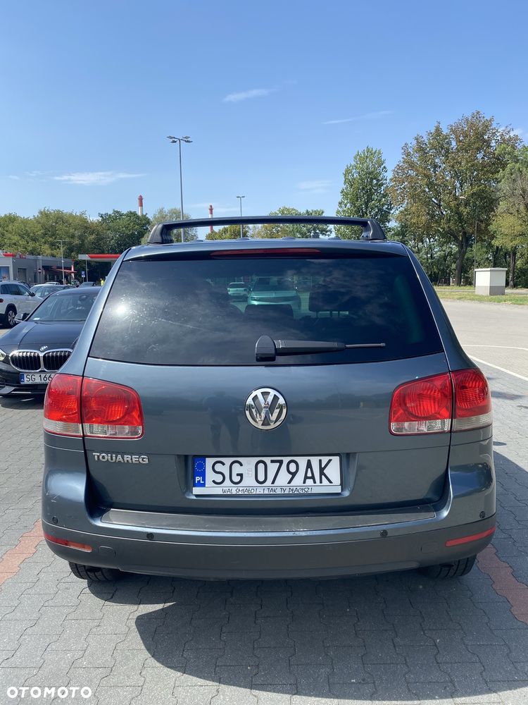 Volkswagen Touareg - 2