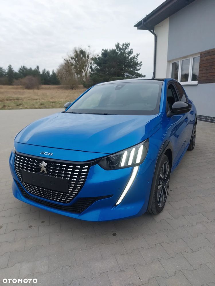 Peugeot 208 1.2 PureTech GT Pack S&S - 2