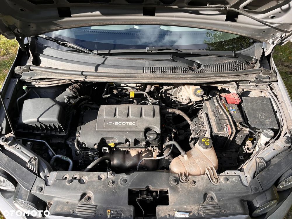 Chevrolet Aveo 1.2 LT+ - 8