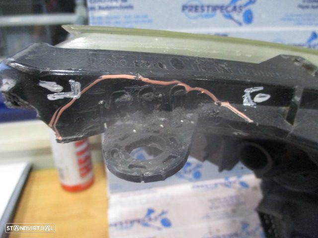 Farol 9646894380 CITROEN C4 2005 1.6HDI 109CV 5P CINZA ESQ H1 + XENON ORIGINAL DANIFICADO - 9
