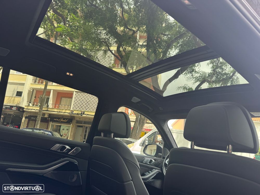 BMW X7 40 d xDrive Pack M - 12