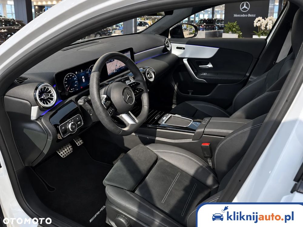 Mercedes-Benz Klasa A 200 AMG Line 7G-DCT - 5