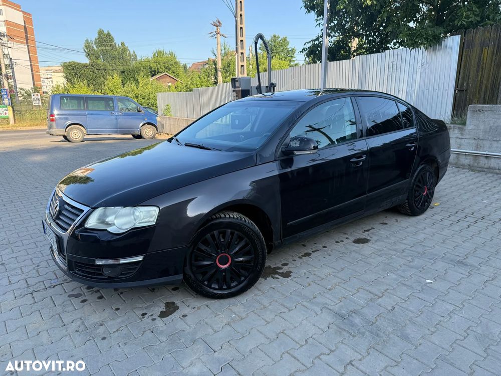 Volkswagen Passat - 1