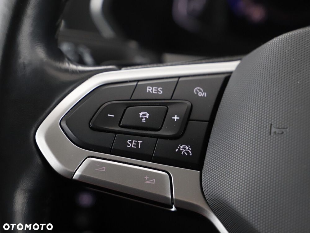 Volkswagen Tiguan Allspace - 16