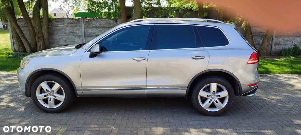 Volkswagen Touareg 3.0 4Motion Automatik - 4
