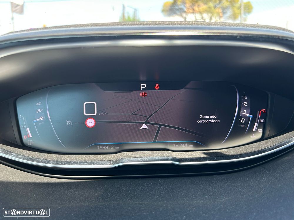 Peugeot 5008 BlueHDI 130 EAT8 Allure - 14