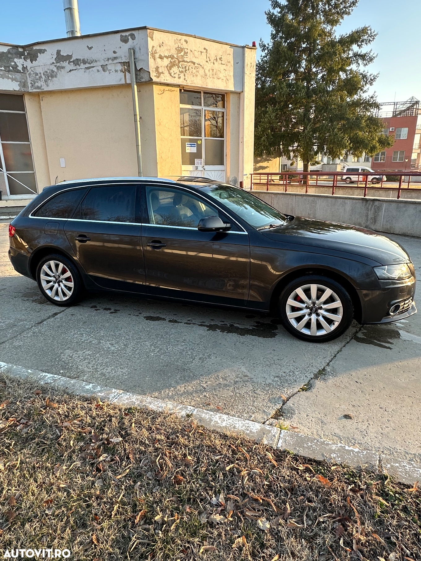 Audi A4 2.0 TDI B8 - 3