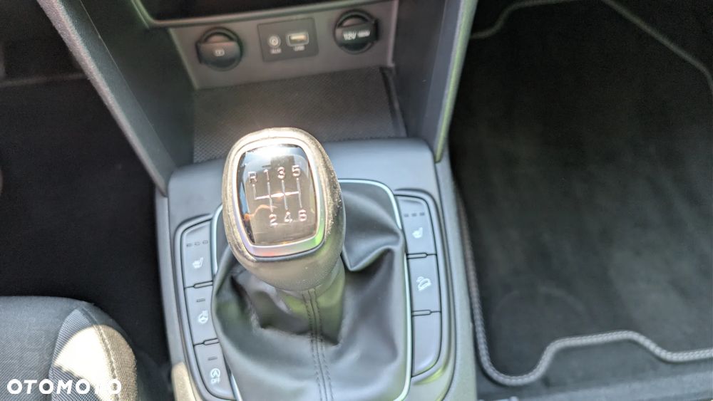 Hyundai Kona 1.0 T-GDI Modern - 21