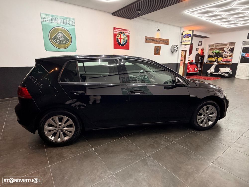 VW Golf 1.6 TDi BlueMotion Confortline - 16