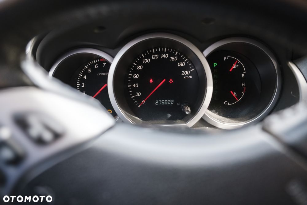 Suzuki Grand Vitara 2.0 De Luxe - 15