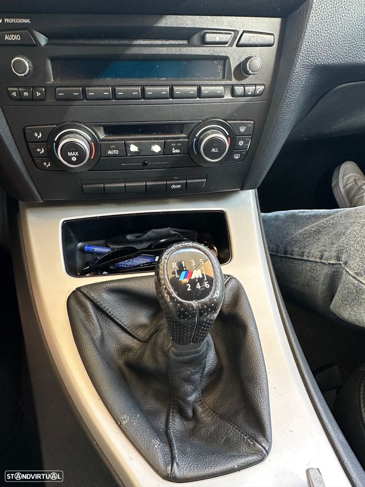BMW 318 d - 9
