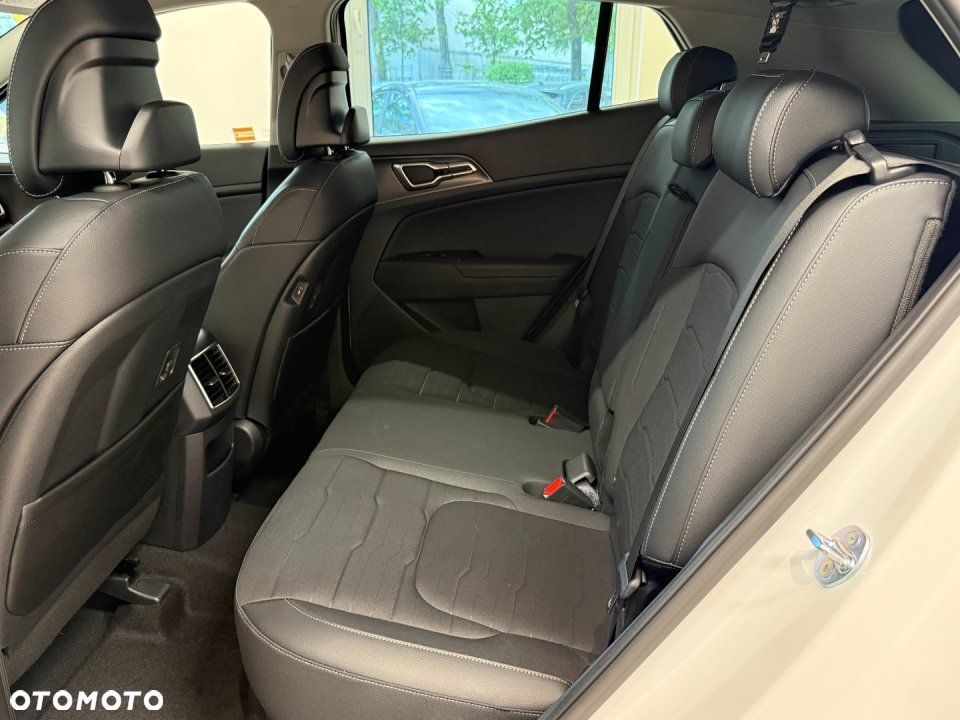 Kia Sportage - 13