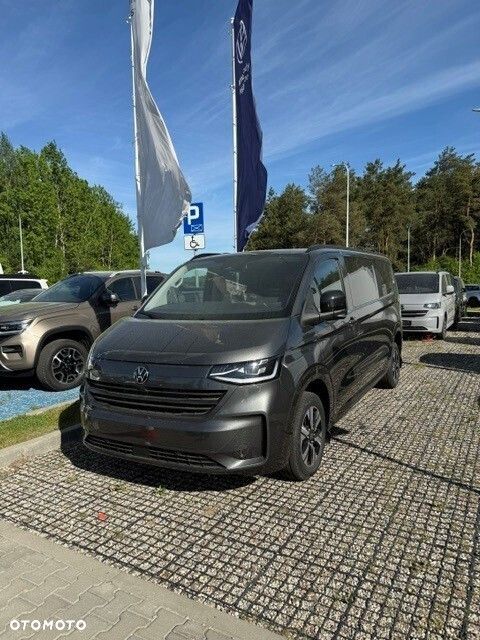 Volkswagen Caravelle - 1