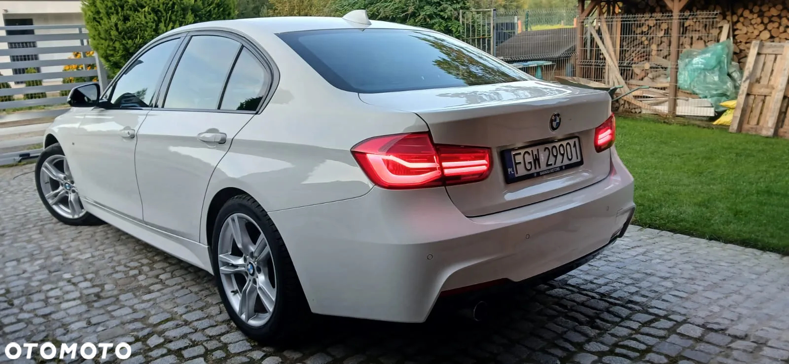 BMW Seria 3 318i - 5