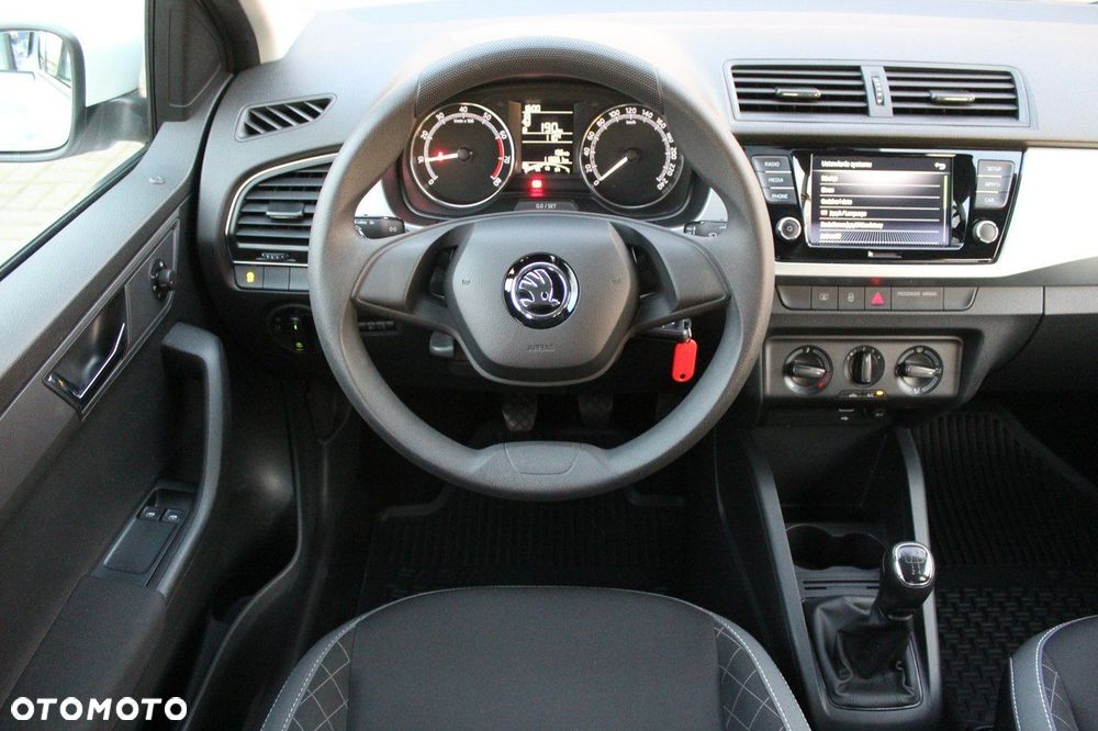 Skoda Fabia 1.0 TSI Ambition - 11
